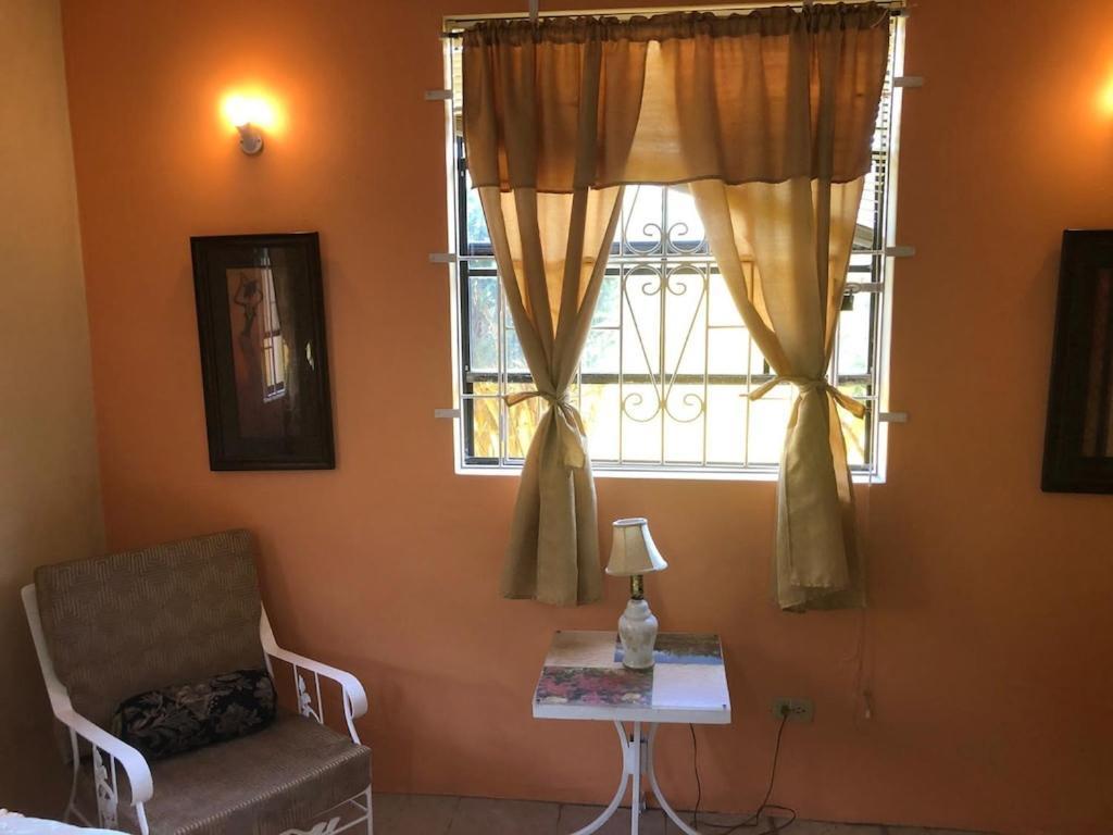 Donamae 2 Story Barbados House Villa Bridgetown Bagian luar foto